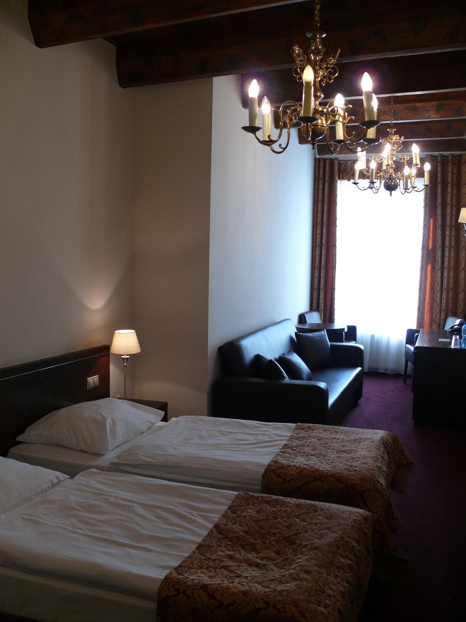Hotel Rezydent Krakow Exterior photo